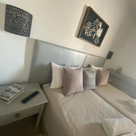 House Praia Rocha *
